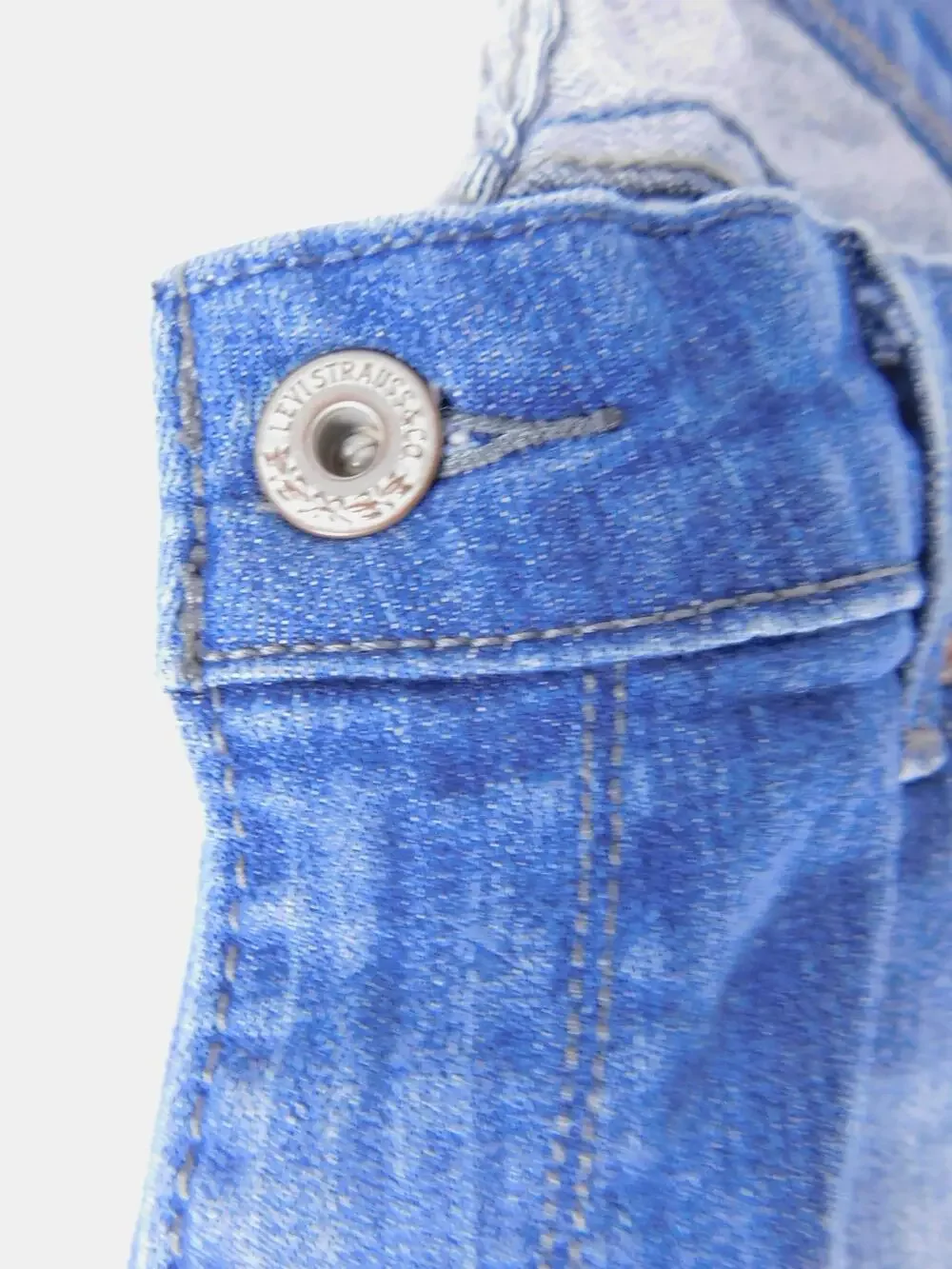 Levi's Bold Curve Boot Jeans Womens 16W Blue Medium Wash Bootcut Stretch Denim